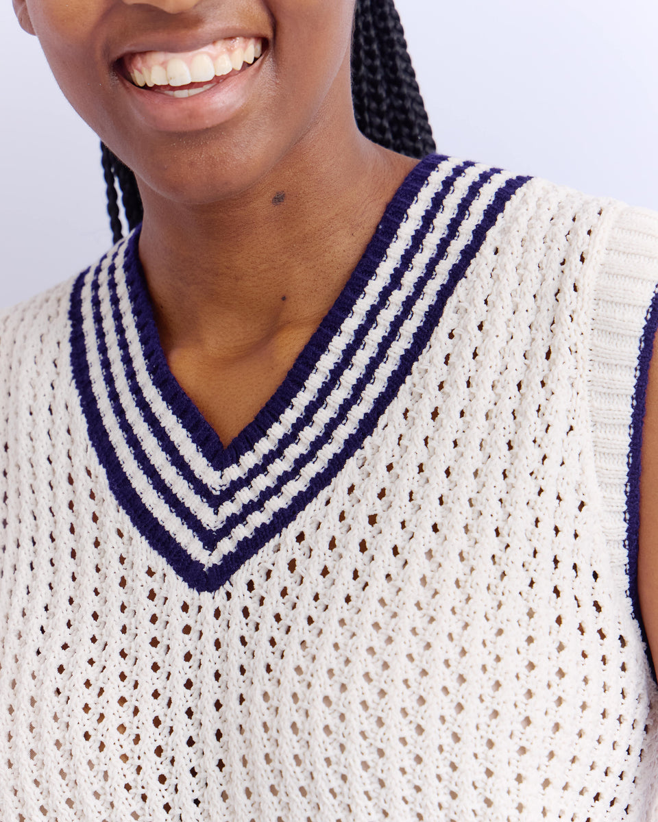 V-NECK CROCHET GILET - NATURAL/BLUE – SenquOnline
