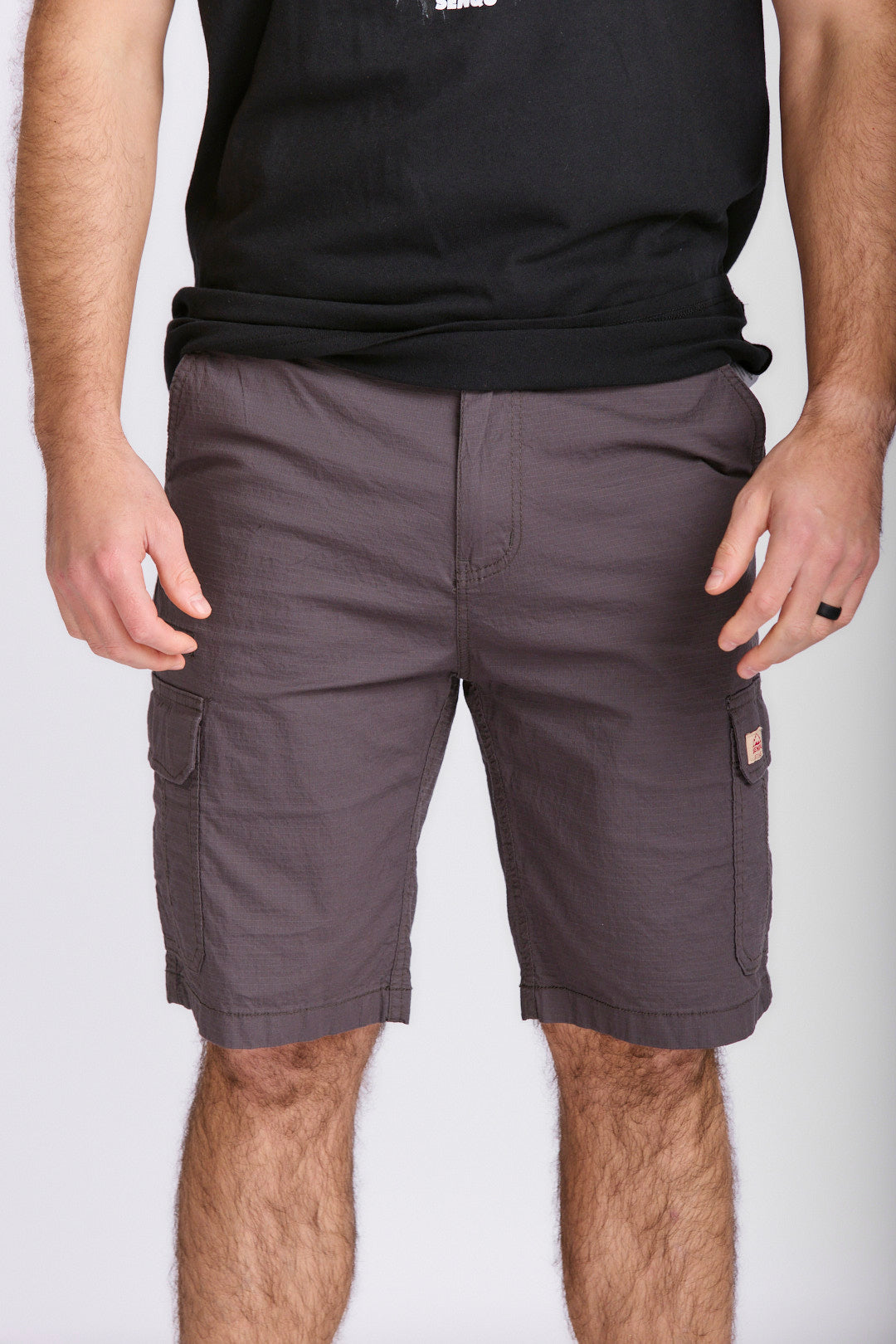 MENS RIBSTOP CARGO SHORTS
