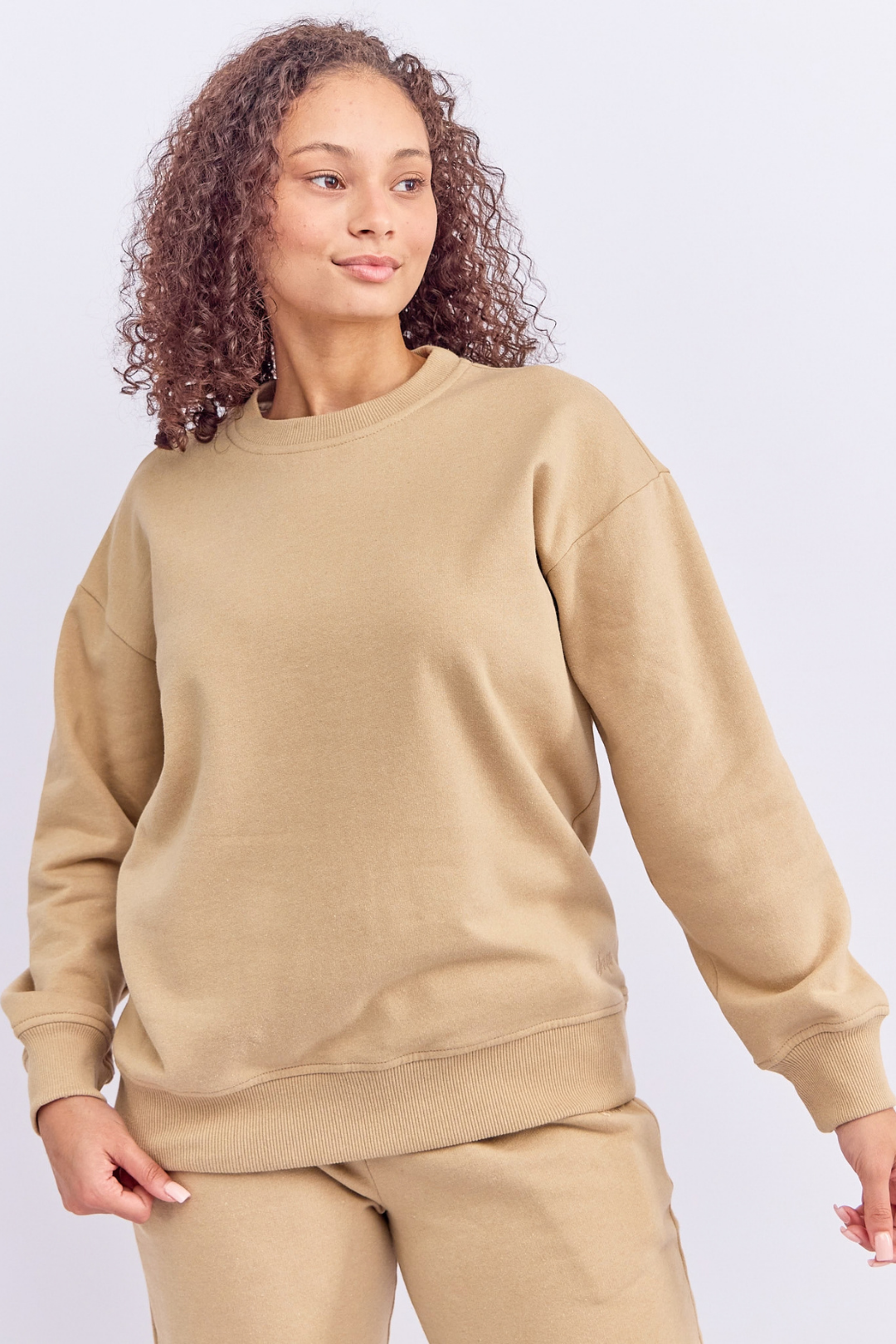 DROP SHOULDER CREW SWEATSHIRT