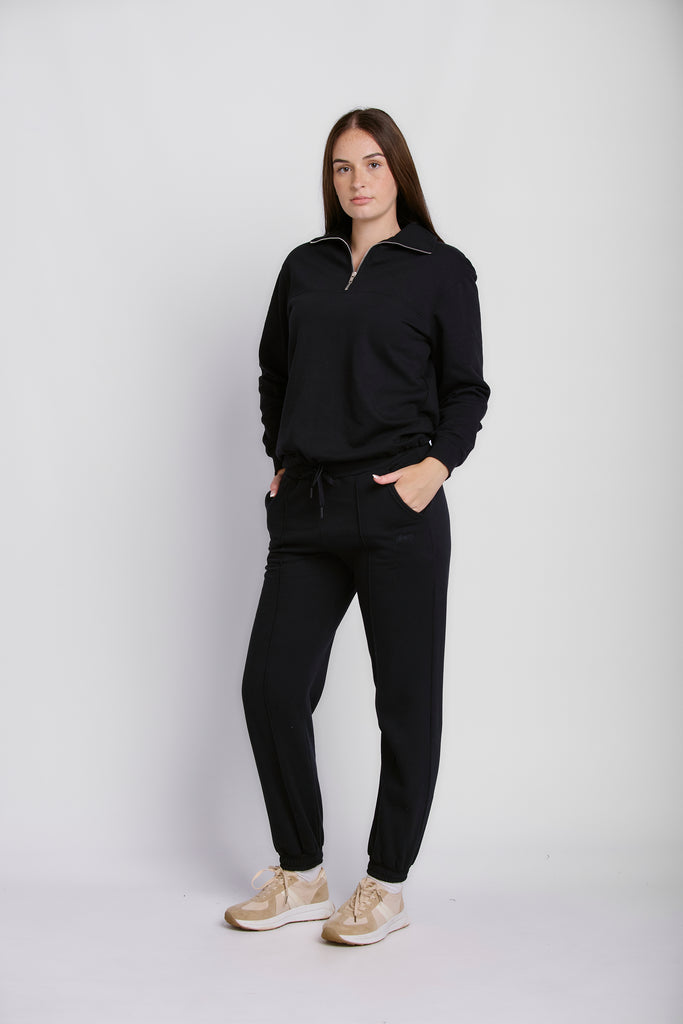 PINTUCK TRACKPANTS - BLACK – SenquOnline