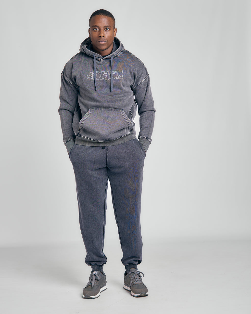 MENS PIGMENT TRACKPANTS