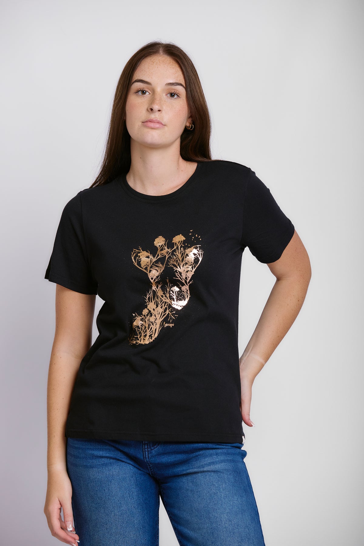 TREE GIRAFFE TEE
