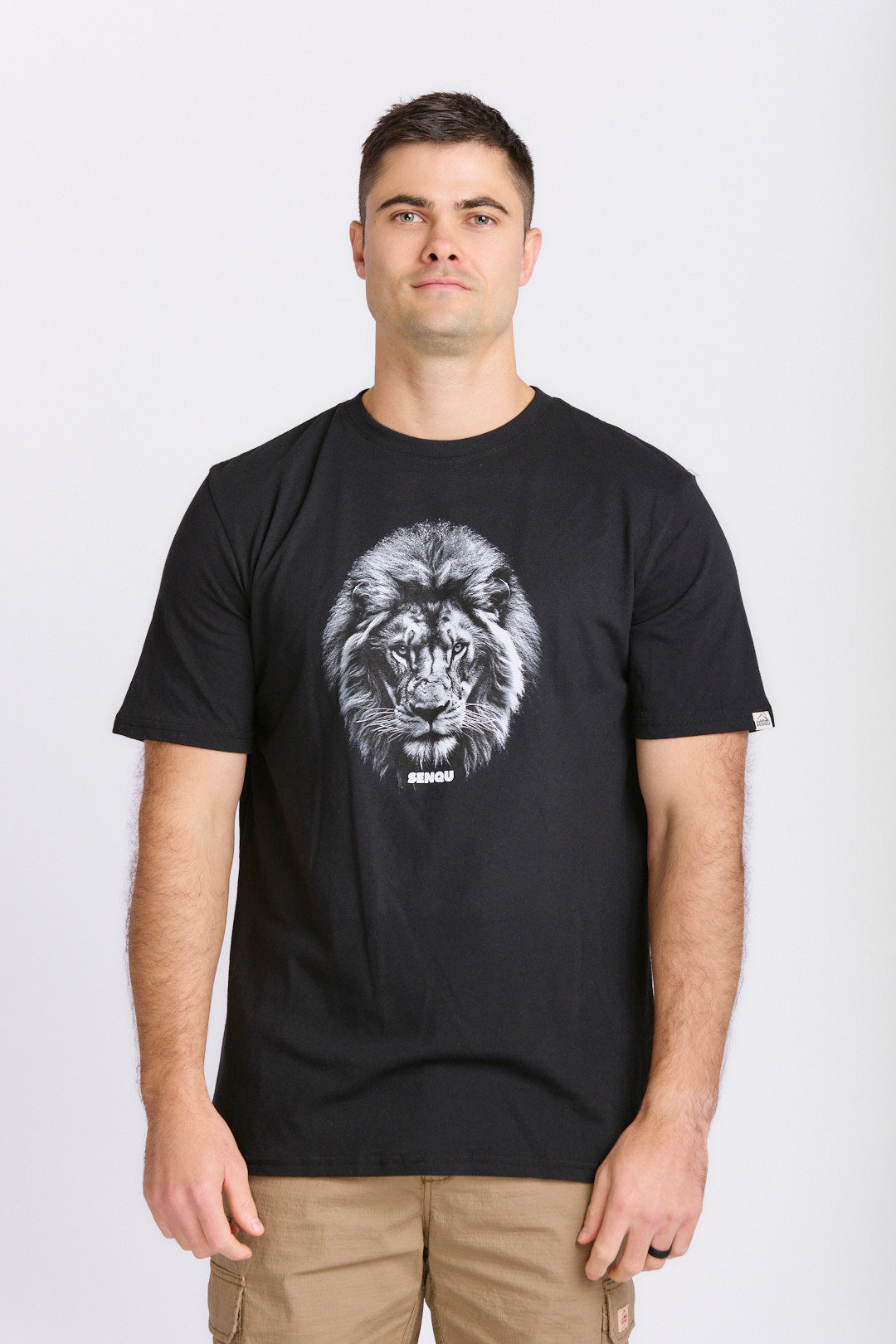 LION PHOTO TEE