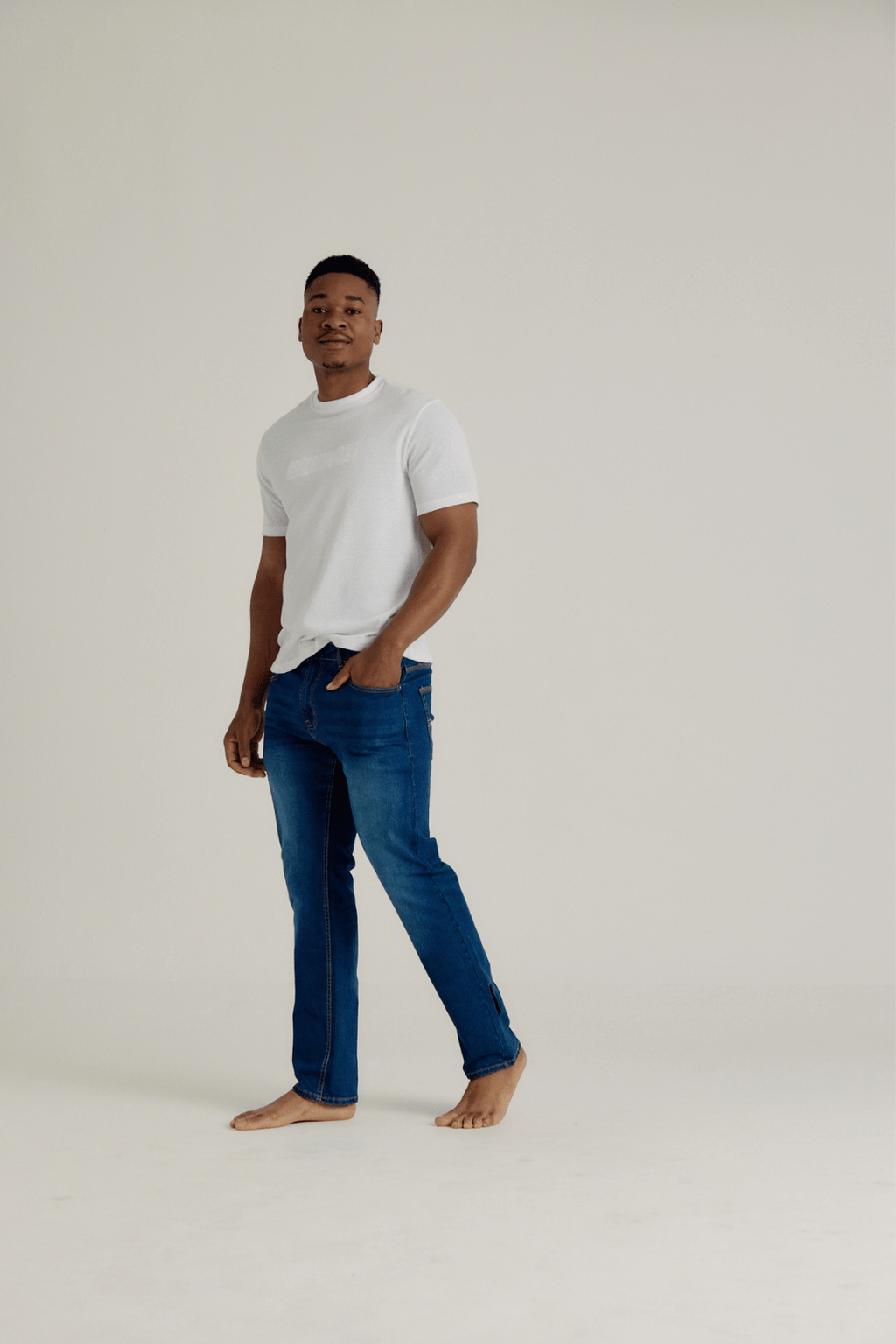 SLIM LEG STRETCH JEANS