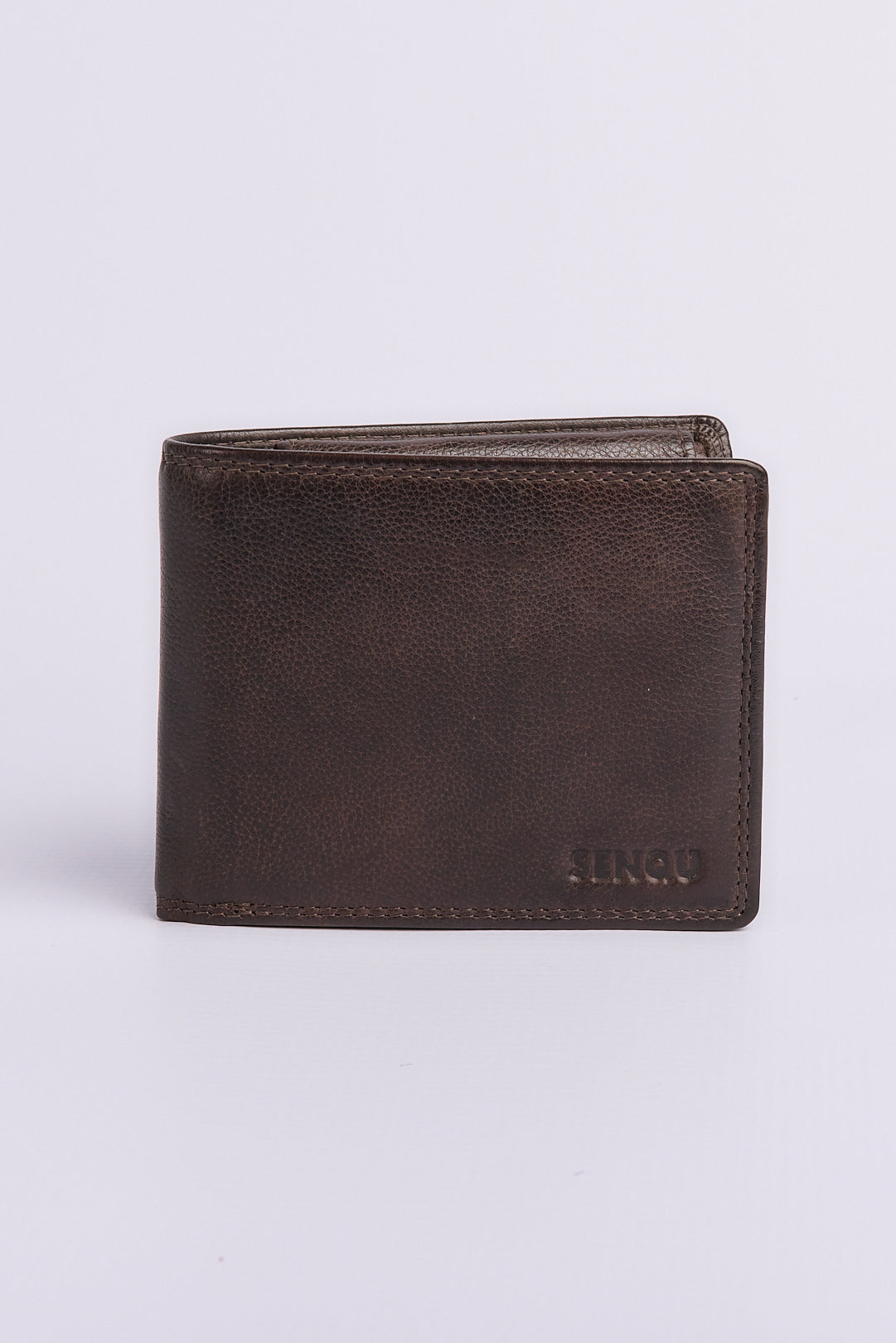 TEXTURED WALLET