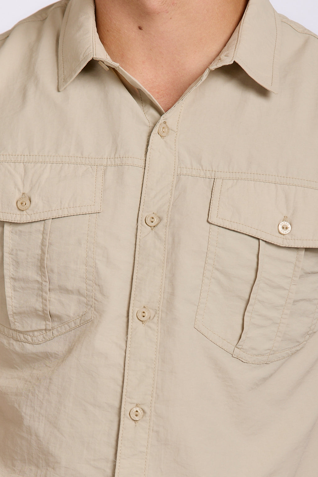 SHORT SLEEVE NYLON TECH SHIRT