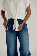 SLOUCHY TIE FRONT SHIRT