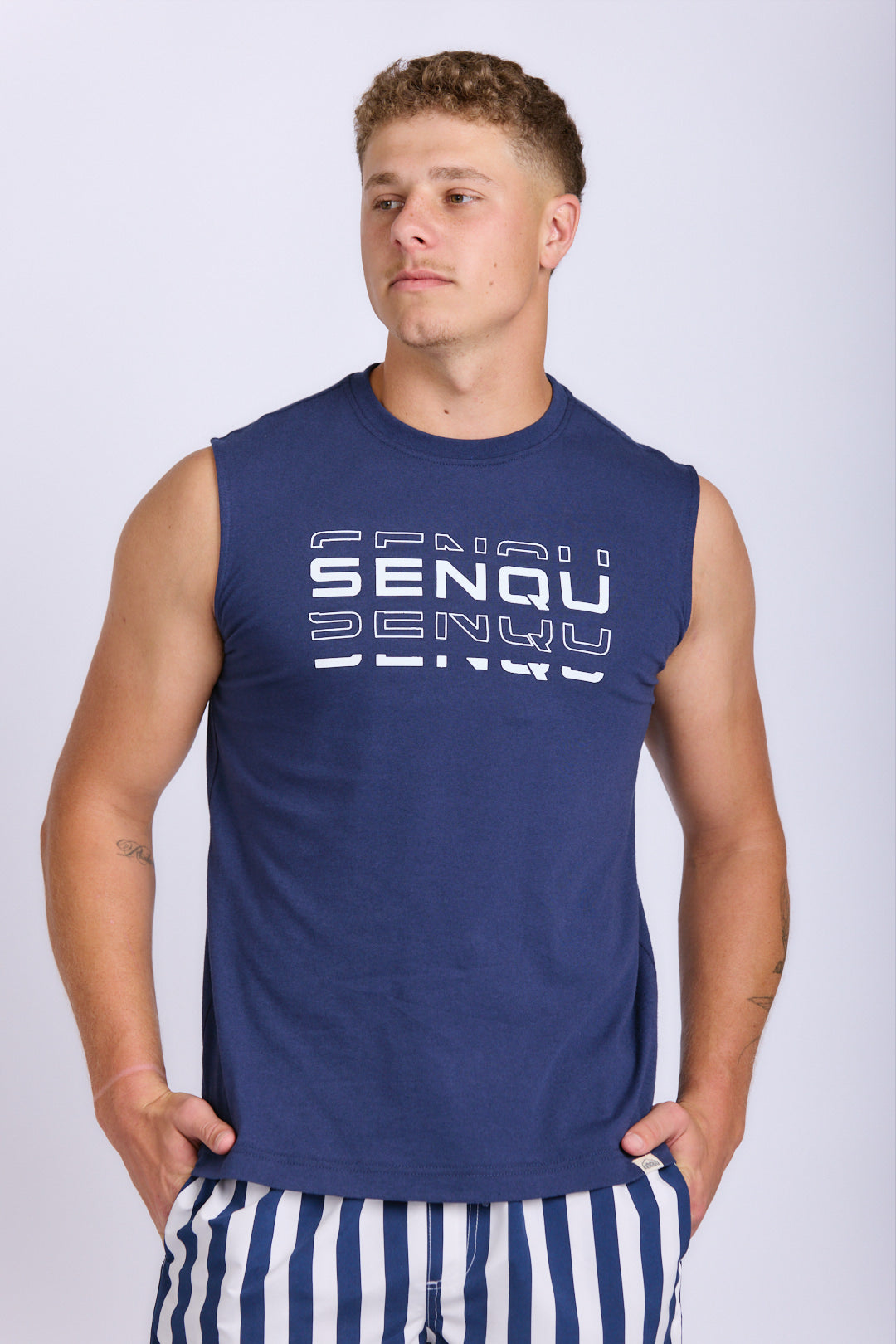 SENQU LAYER VEST