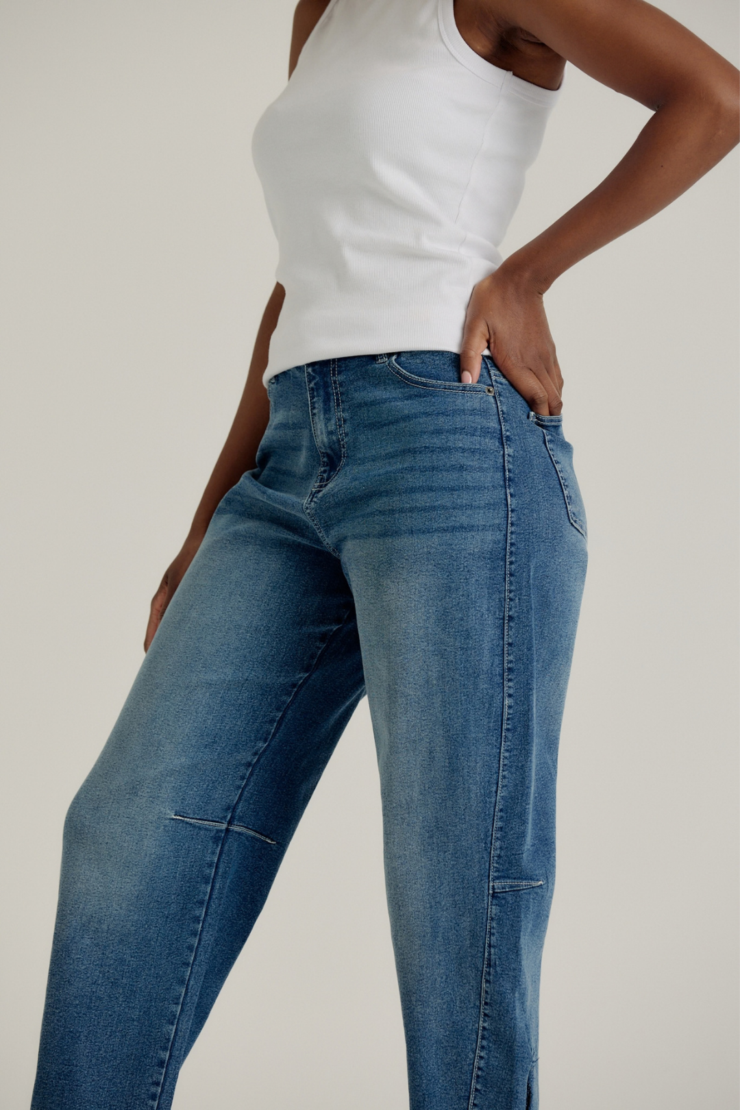 LADIES BARREL JEANS