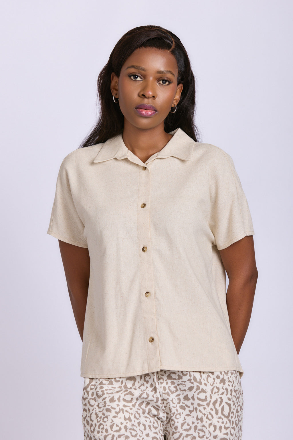 SHORT SLEEVE LINEN BLOUSE