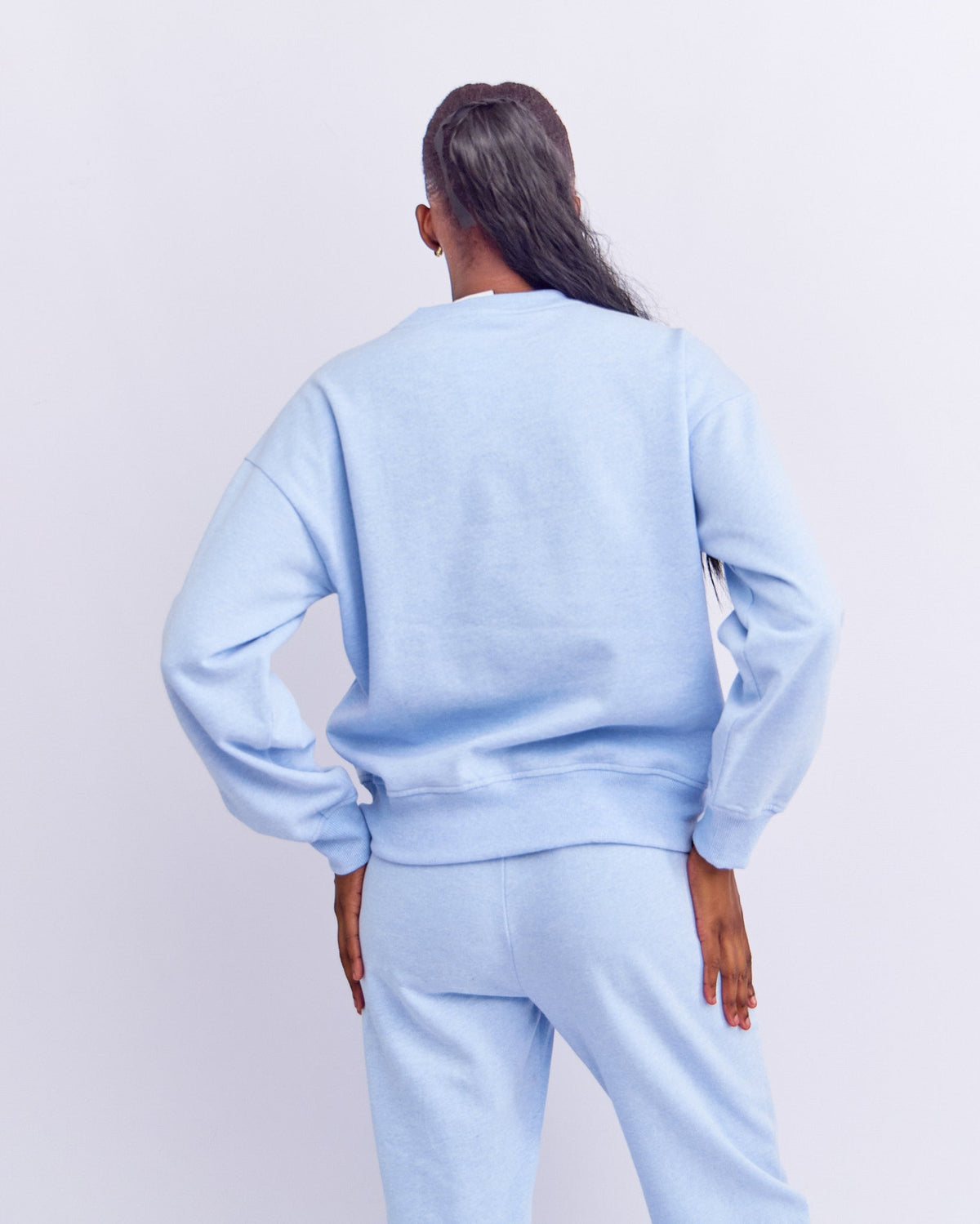DROP SHOULDER CREW SWEATSHIRT