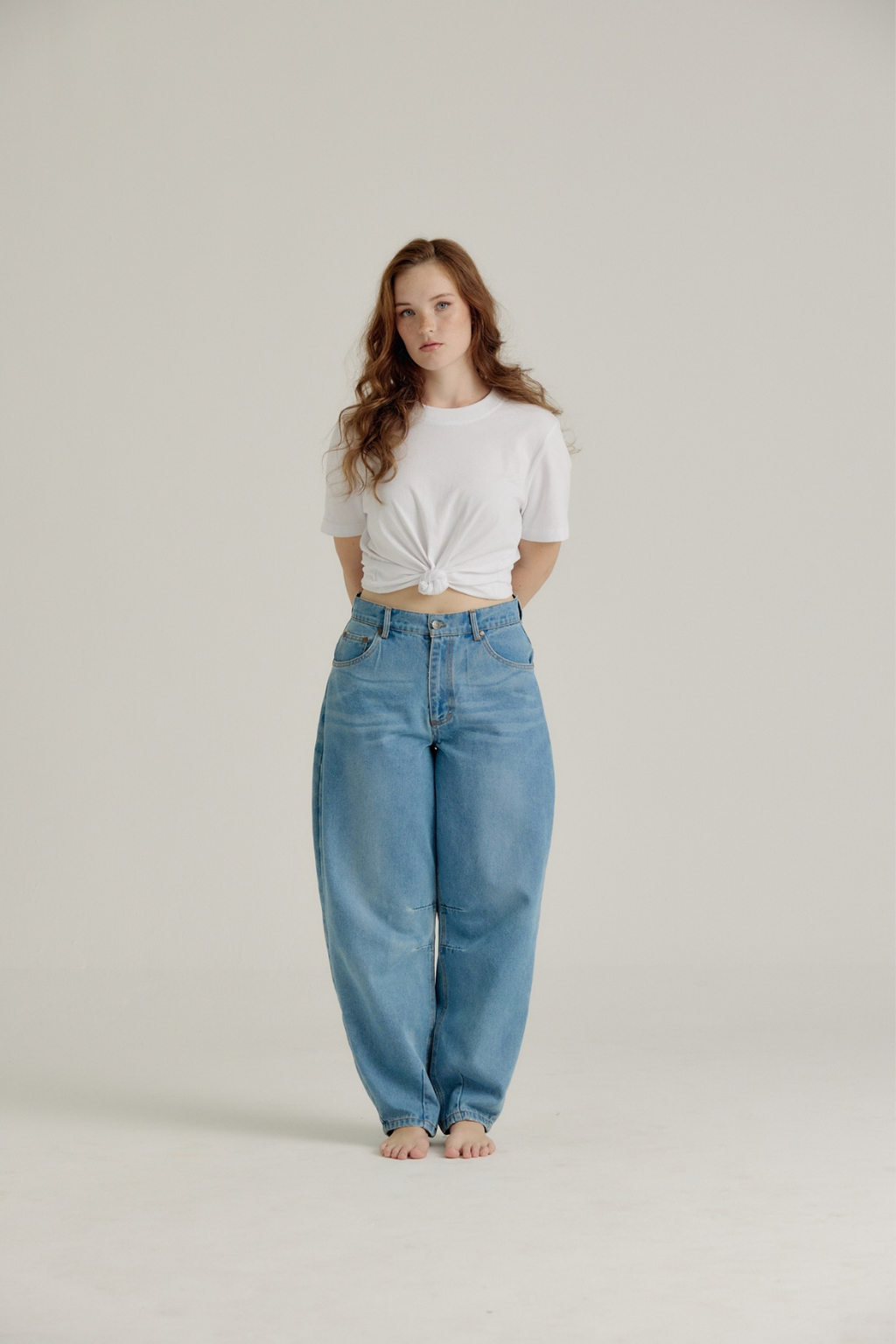BARREL LEG DENIM JEANS
