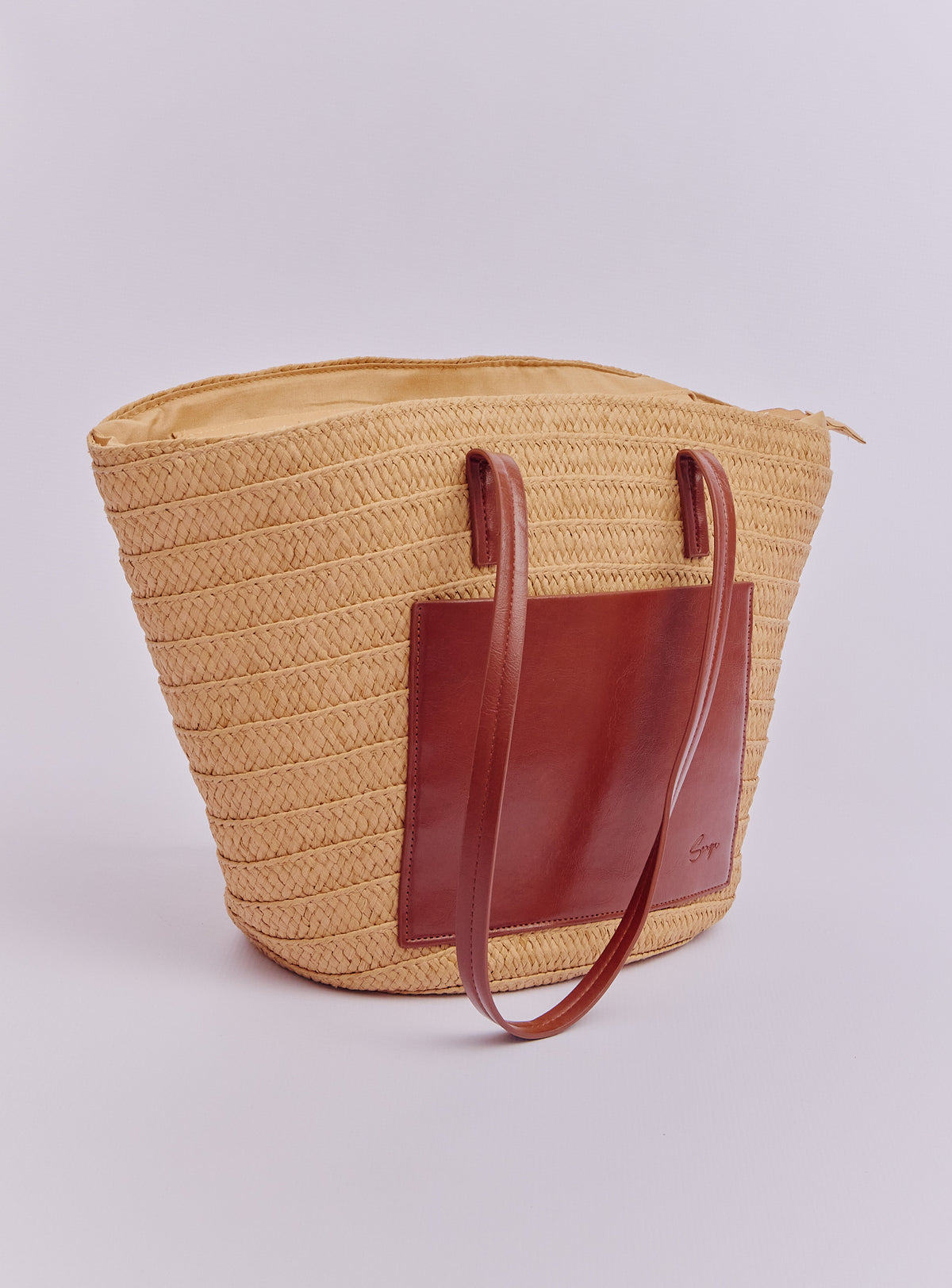 STRAW TOTE BAG