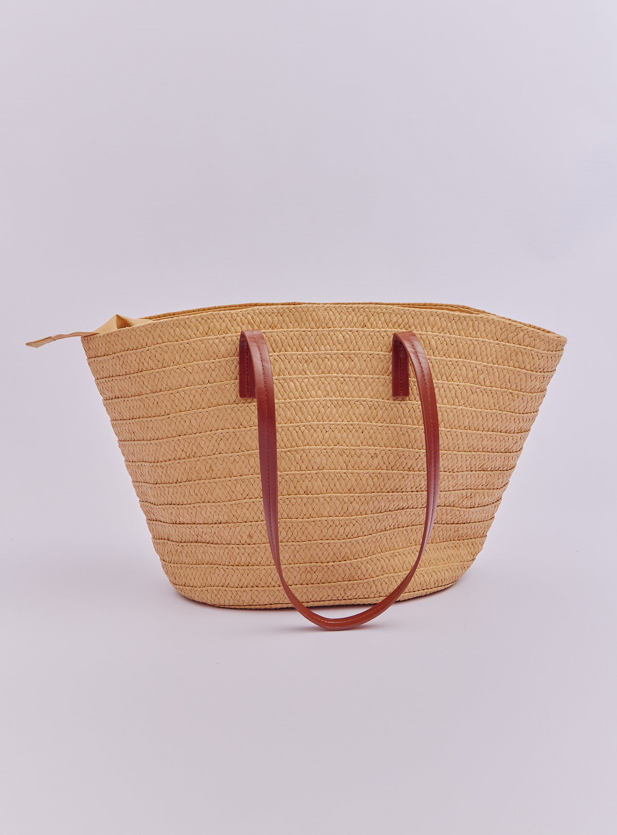 STRAW TOTE BAG