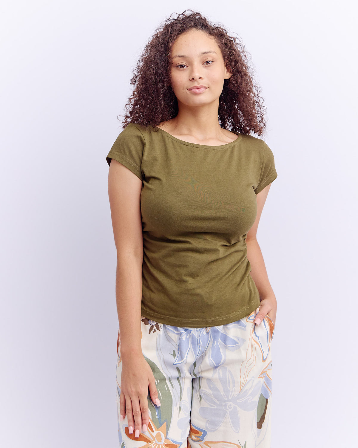 BOAT NECK CAP SLEEVE TOP
