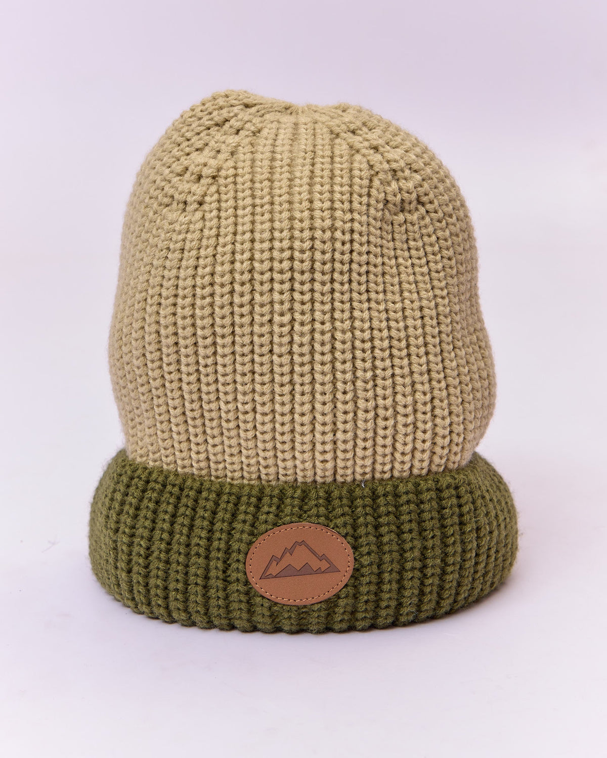 COLOR BLOCK BEANIE
