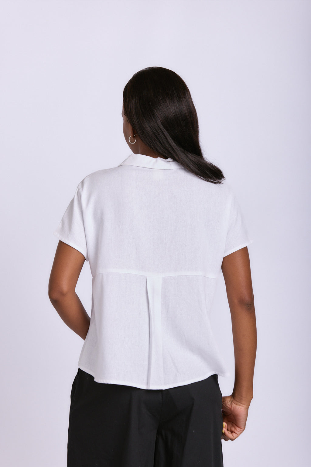 SHORT SLEEVE LINEN BLOUSE