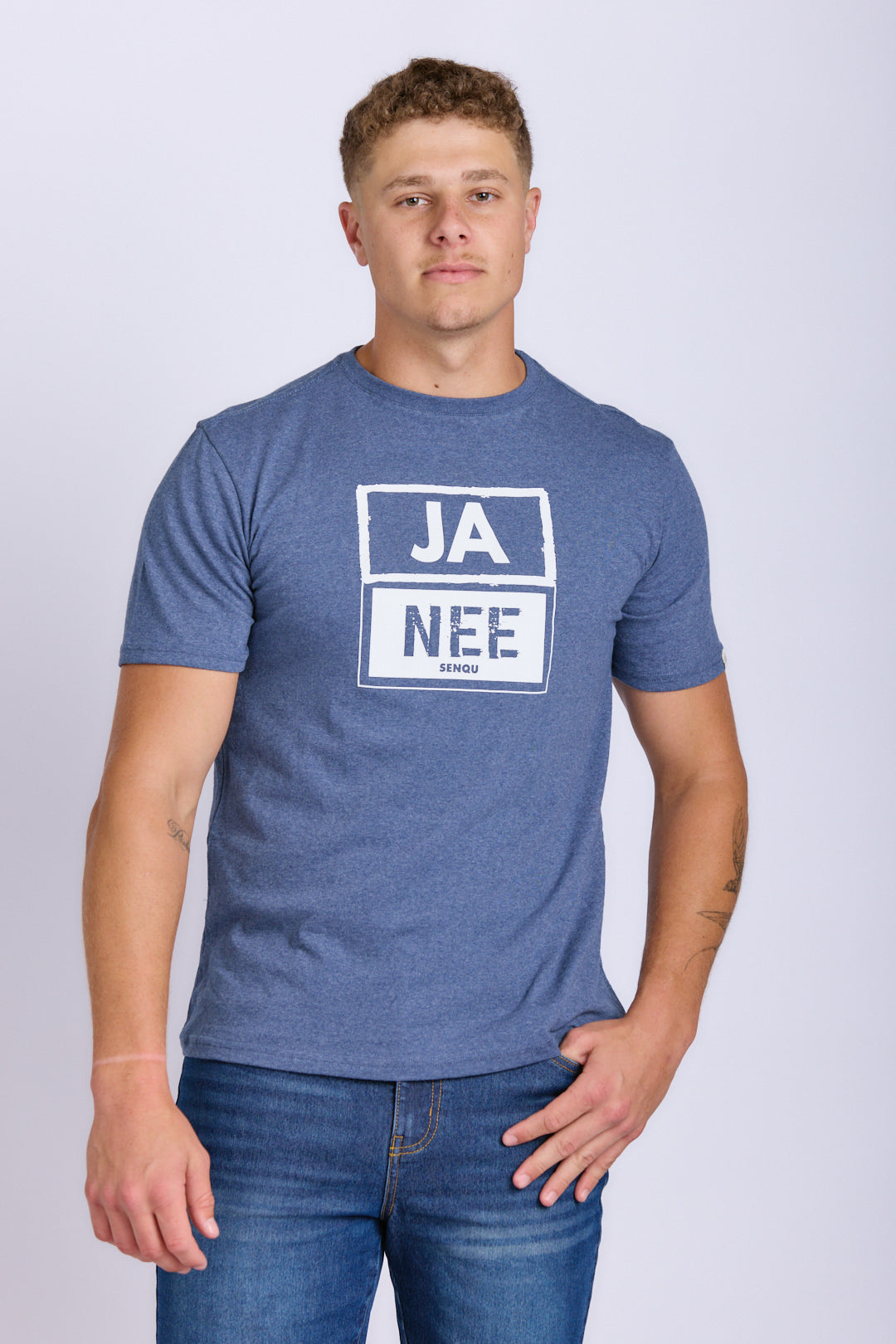 JA NEE TEE