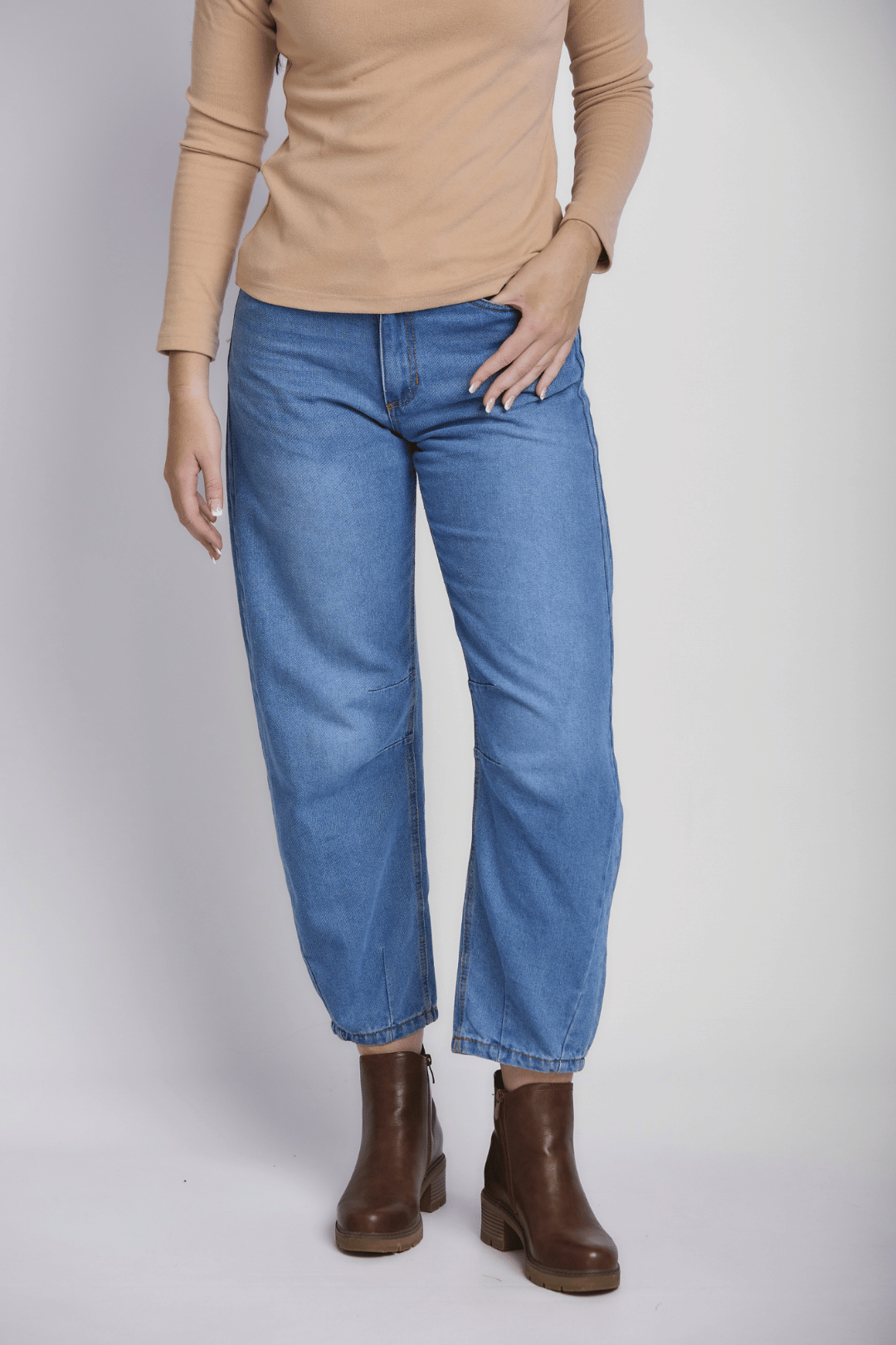BARREL LEG DENIM JEANS