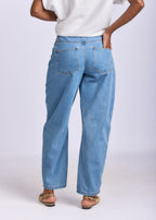 BARREL LEG DENIM JEANS