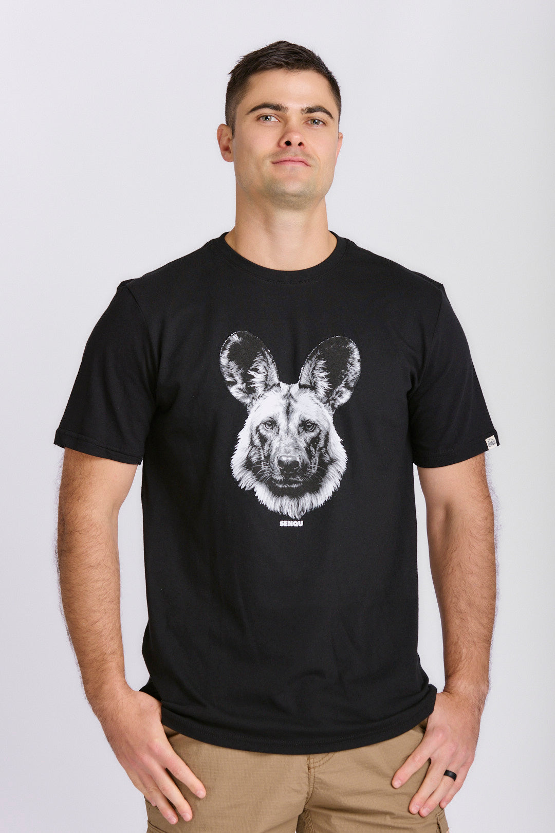WILD DOG PHOTO TEE