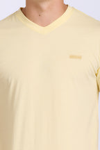 MENS V-NECK CORE TEE