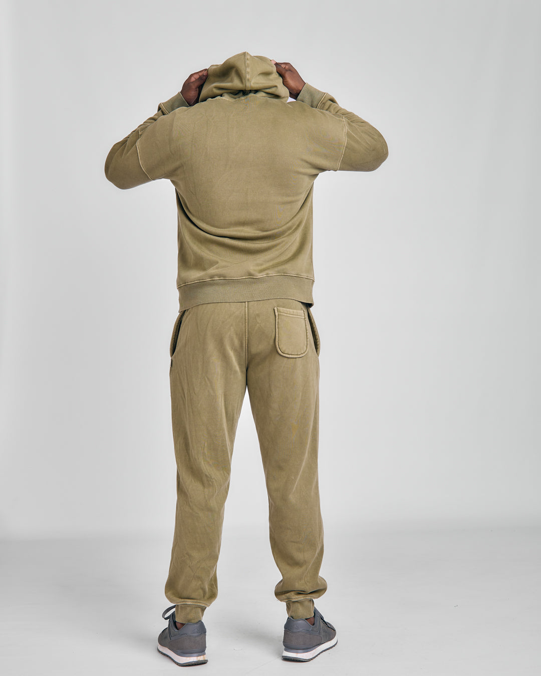 MENS PIGMENT TRACKPANTS