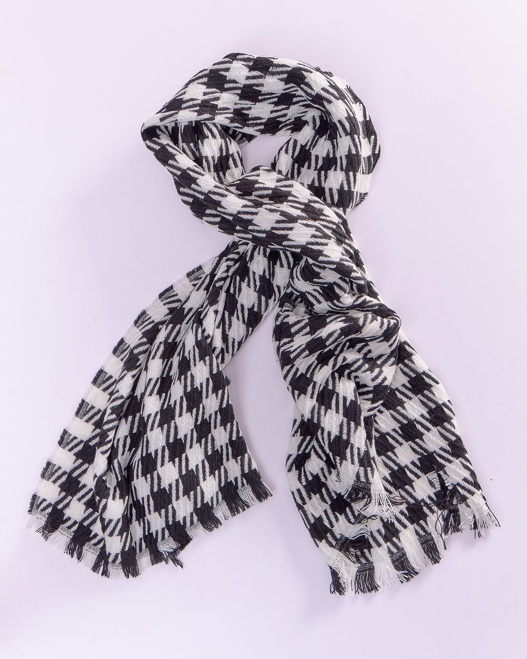 HOUNDSTOOTH SCARF WITH FRAYS - BLACK/WHITE – SenquOnline